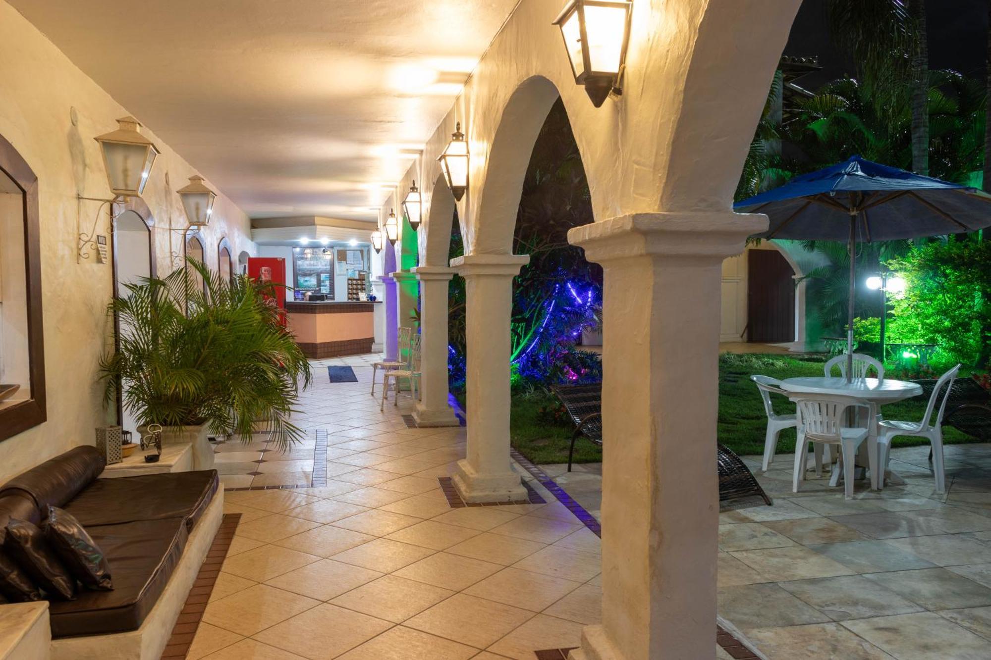 Hotel Pousada Boulevard à Cabo Frio Extérieur photo